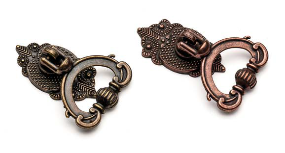 Мебельная ручка-капля TL 7.50074